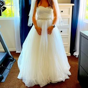 Ivory Wedding dress